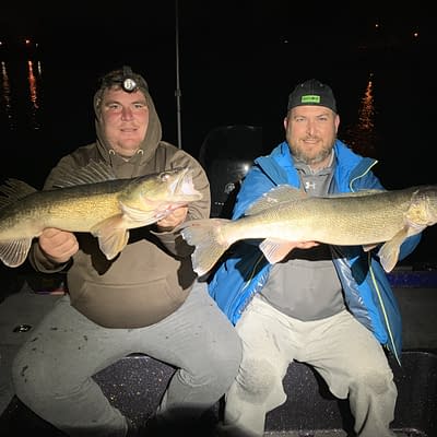 Double 30” walleye with epic guide service, Green Bay, fox river, trophy walleye , guided walleye fishing, Wisconsin fishing charters